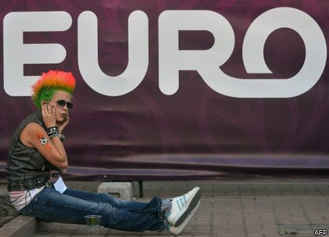 Лучшие болельщицы Евро-2012 - ФОТОСЕССИЯ