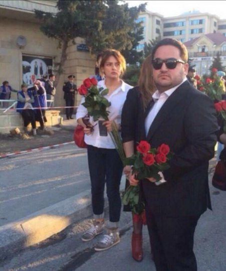 "Maşın şou" təxirə salındı - FOTO