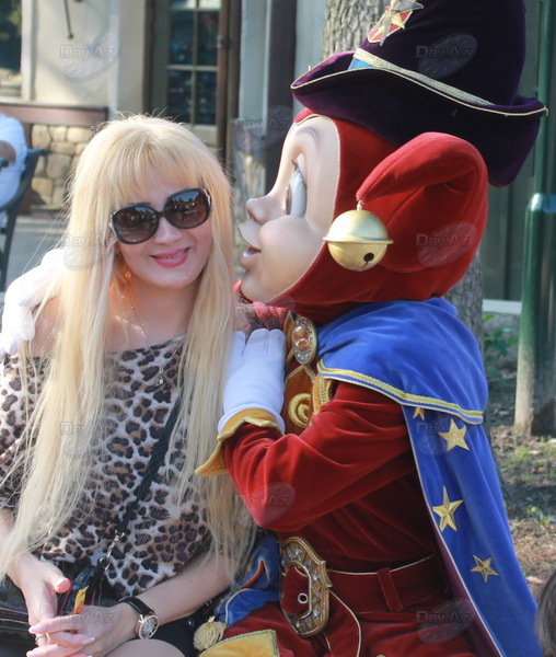 Малейка Асадова сделала семилетней дочери шикарный подарок - ФОТО