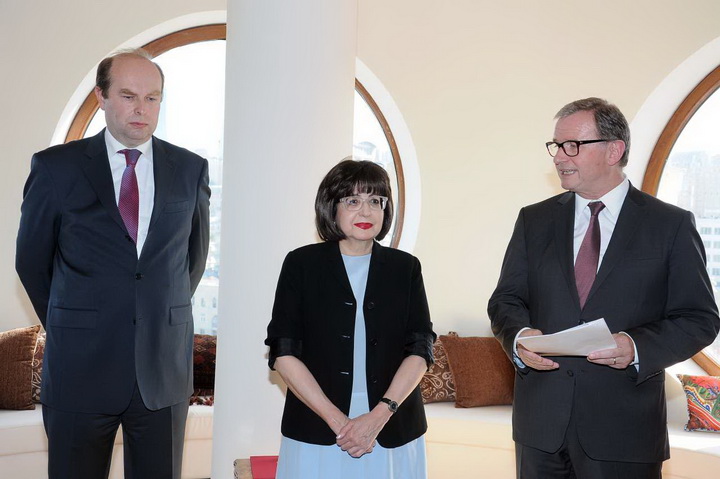 Севда Мамедалиева награждена Австрийским крестом - ФОТО