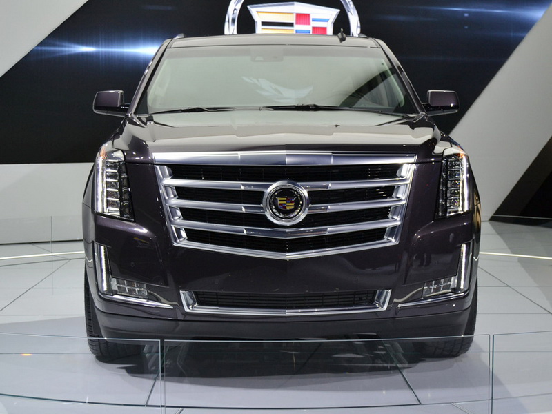 Новый Cadillac Escalade стал восьмиместным - ФОТО