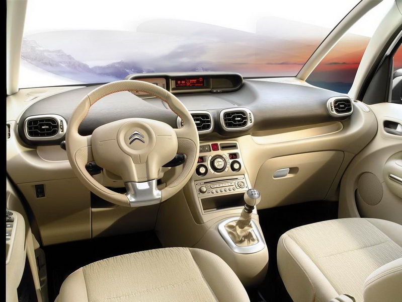 Обновленный Citroen C3 Picasso - ФОТО