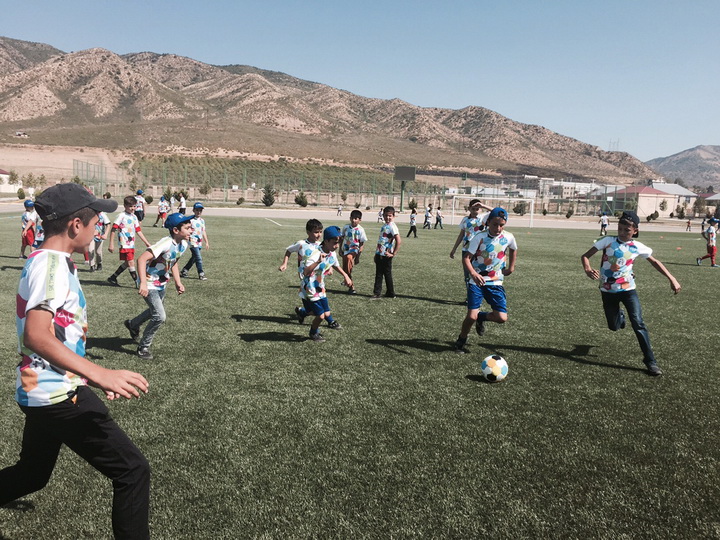 АФФА прививает детям интерес к спорту - ФОТО