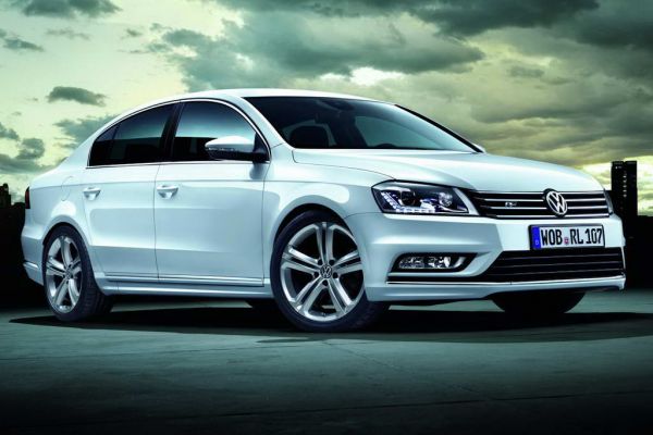 Volkswagen Passat R-Line: скромный тюнинг от производителя - ФОТОСЕССИЯ