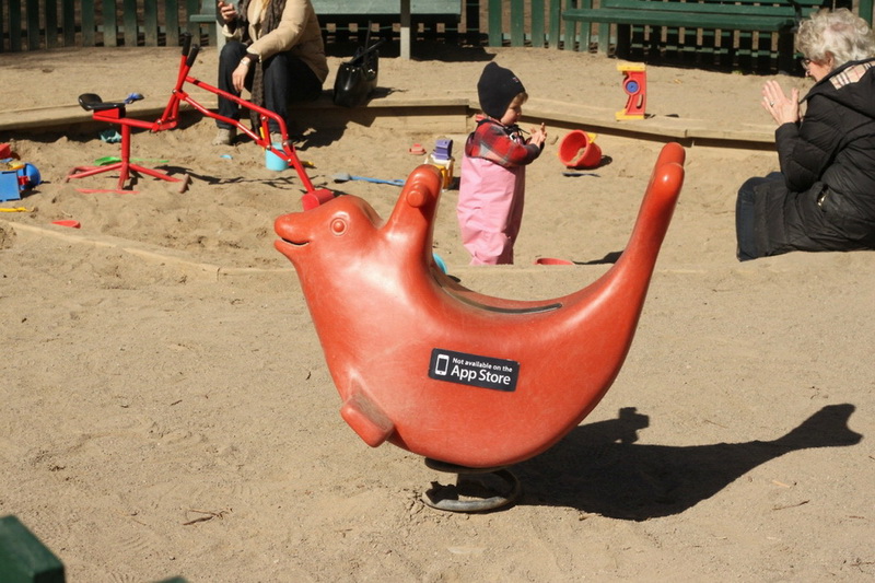 Фотопроект “Недоступно в AppStore” - ФОТОСЕССИЯ