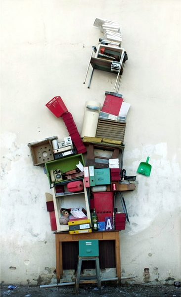 "Картинная галерея Day.Az": Причудливые инсталляции - ФОТО