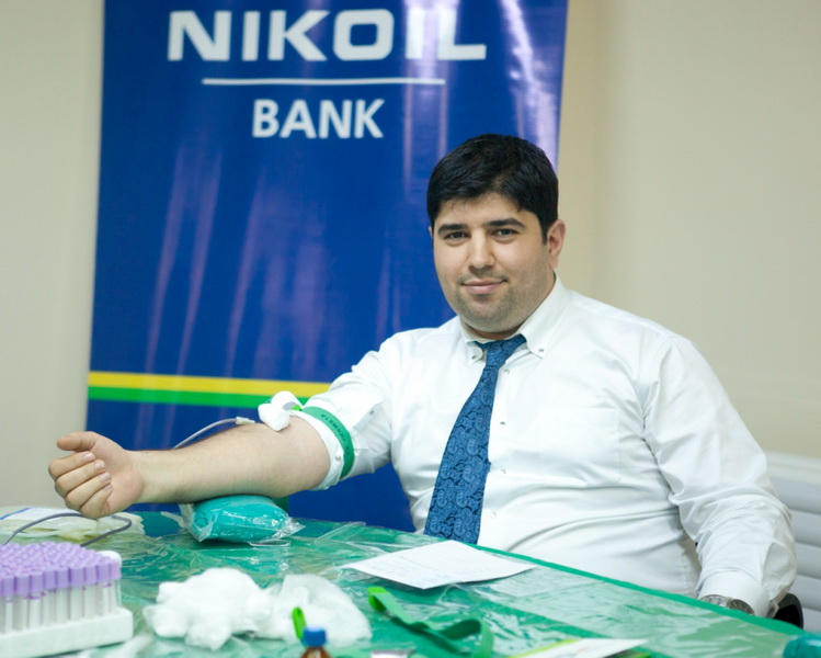 Коллектив NIKOIL | BANK-а принял участие в донорской акции, посвященной дню рождения Общенационального лидера Азербайджана Гейдара Алиева
