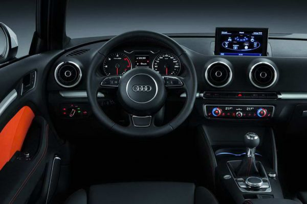 Audi A3 2013: умный автомобиль со спортивным характером - ФОТОСЕССИЯ