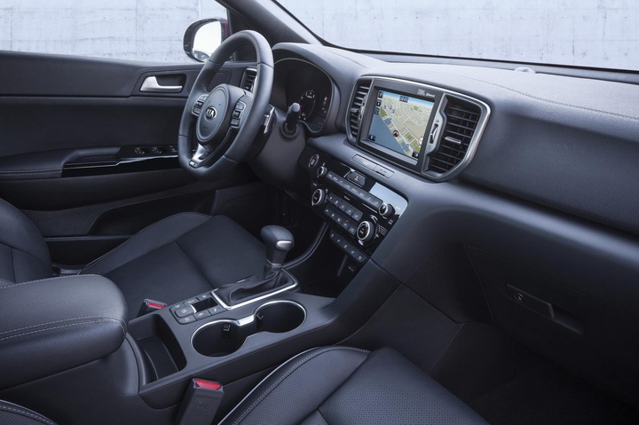 Новый Kia Sportage прибавил везде и по чуть-чуть - ФОТО