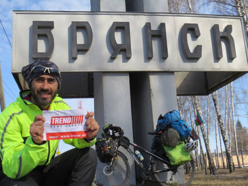 Мировое велотурне Рамиля Зиядова продолжается: из Брянска в Москву - ФОТО