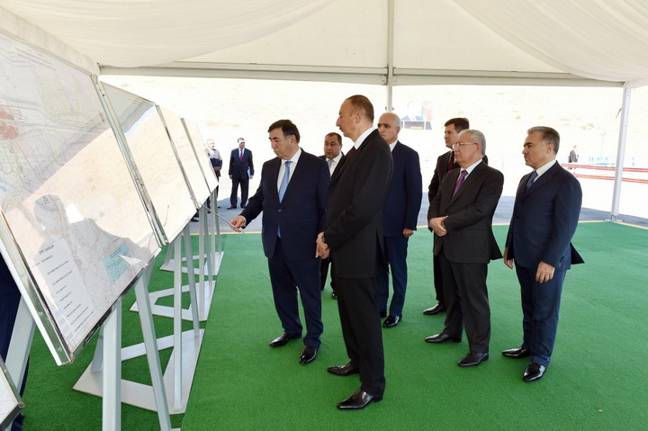 Президент Ильхам Алиев принял участие в церемониях подачи воды для орошения из канала Тахтакерпю-Джейранбатан в Хызинском и Сиязаньском районах - ОБНОВЛЕНО - ФОТО