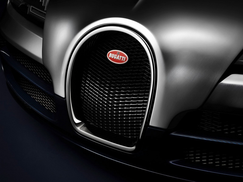 Bugatti посвятила спецверсию гиперкара Veyron своему основателю - ФОТО