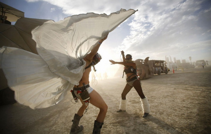 Dünyanın ən hərarətli festivalı - FOTOLAR