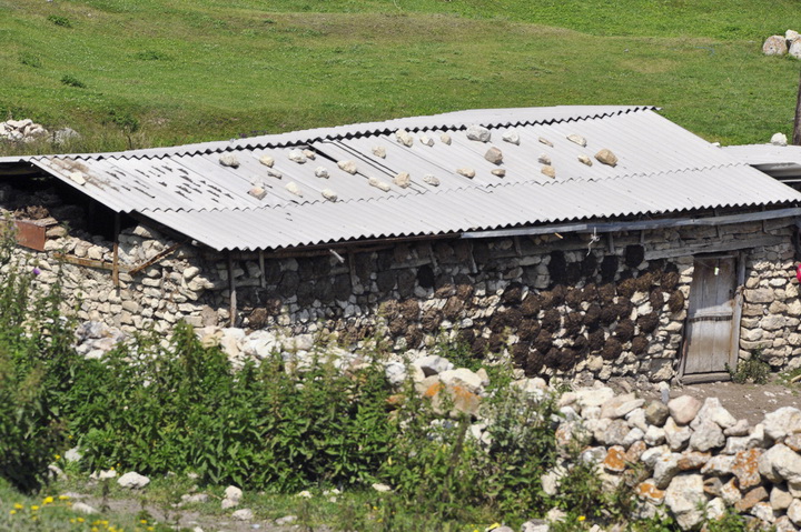 Грыз - древнейшее азербайджанское село на берегу реки - ФОТО