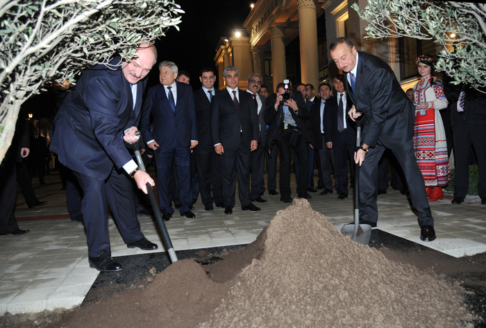 Президент Ильхам Алиев: "Азербайджан и Беларусь поддерживают друг друга всегда, во всех международных структурах и проявляют солидарность" - ОБНОВЛЕНО - ФОТО