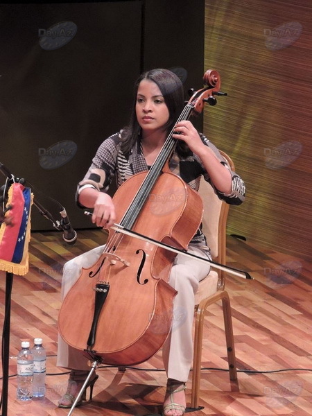 Латиноамериканские ритмы на сцене Международного центра мугама – РЕПОРТАЖ – ФОТО