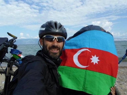 Путешественник Рамиль Зиядов совершает уникальный велопробег - ФОТО
