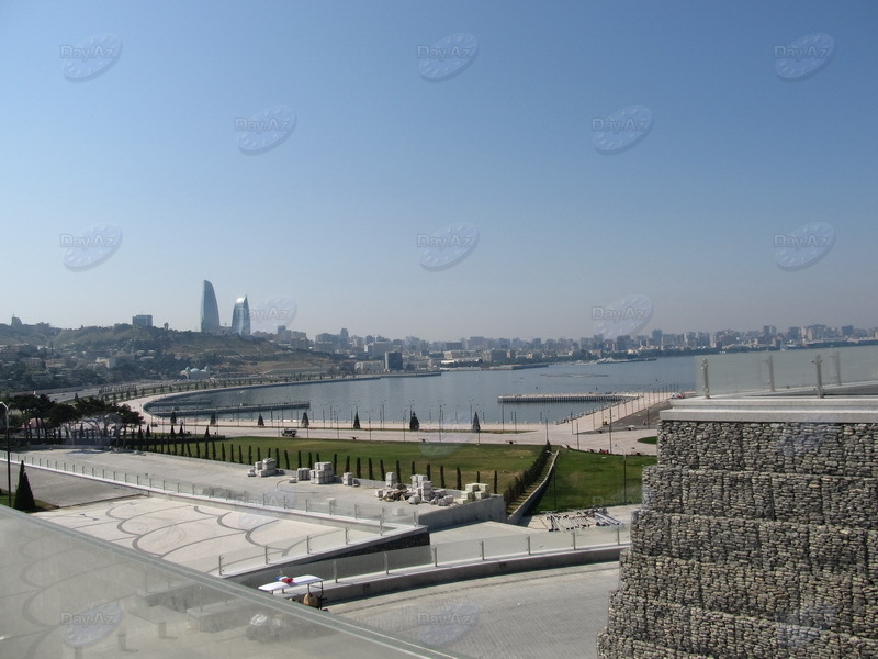 Новый символ Баку: Площадь государственного флага - ФОТОСЕССИЯ