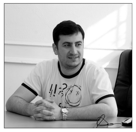 "Дети не должны умирать раньше своих родителей". Гамид Гамидов в проекте Day.Az и AGBank "Акция спонтанной доброты" – ФОТО