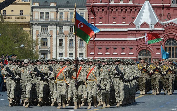 Азербайджанские военнослужащие - на параде в Москве - ФОТО