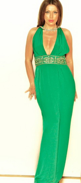 Модель Валида Аббасова: "Даже парни одевают что-то вроде купальных костюмов…" - ФОТО