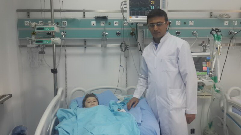 Tədris Cərrahiyyə Klinikasında unikal əməliyyat gerçəkləşib – FOTO