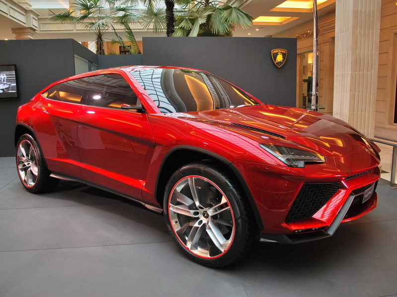 Кроссовер Lamborghini может оказаться неожиданно доступным - ФОТО