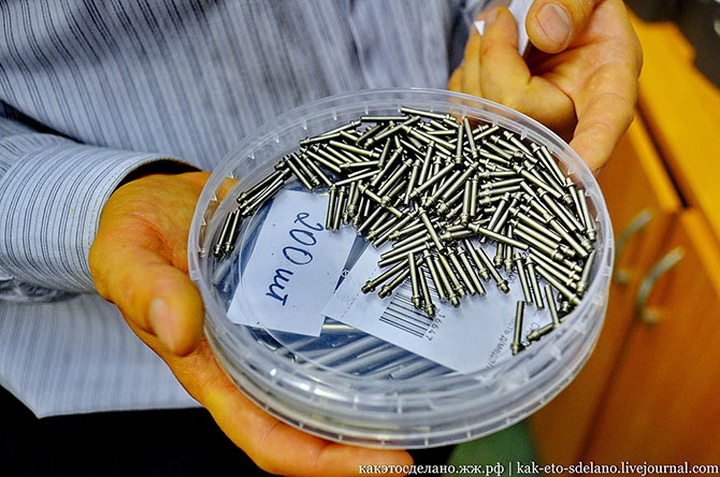 Как делают медали для чемпионов - ФОТОСЕССИЯ