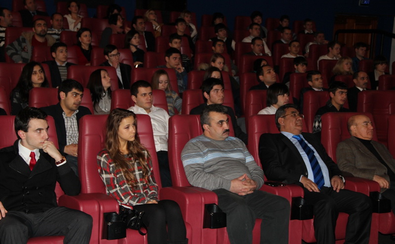 В Киеве в рамках "Месяца Ходжалы" продемонстрирован фильм о зверствах армян - ФОТО