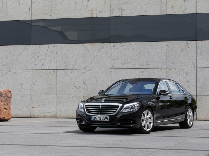 Mercedes снизил расход топлива S-класса до 2,8 л - ФОТО