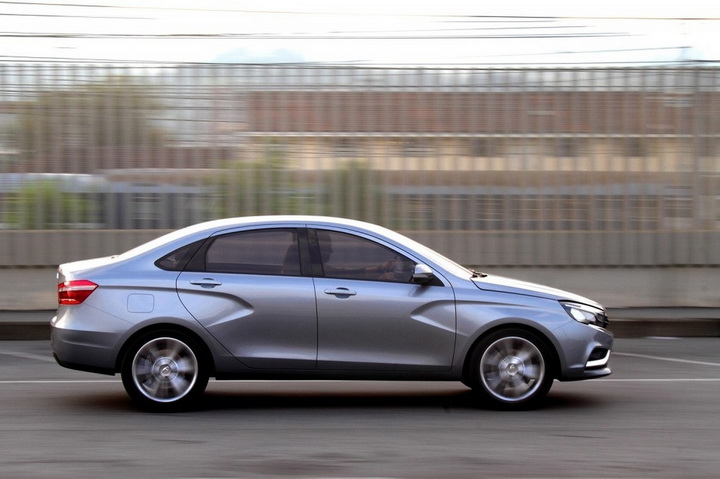 "АвтоВАЗ" начал предсерийный выпуск Lada Vesta, но молчит о ценах - ФОТО