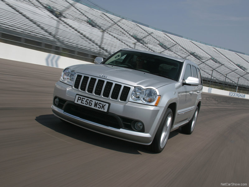 Jeep научит свои будущие гибриды преодолевать бездорожье - ФОТО