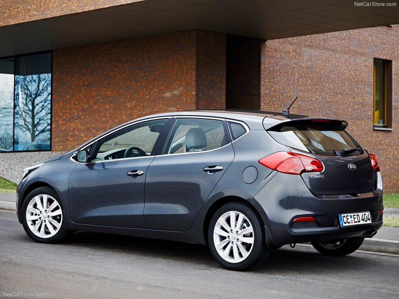 Новый Kia Cee’d стал более спортивным - ФОТОСЕССИЯ