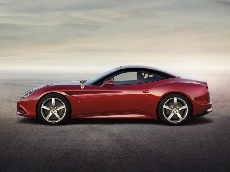 Ferrari показала новую California T с турбомотором - ФОТО