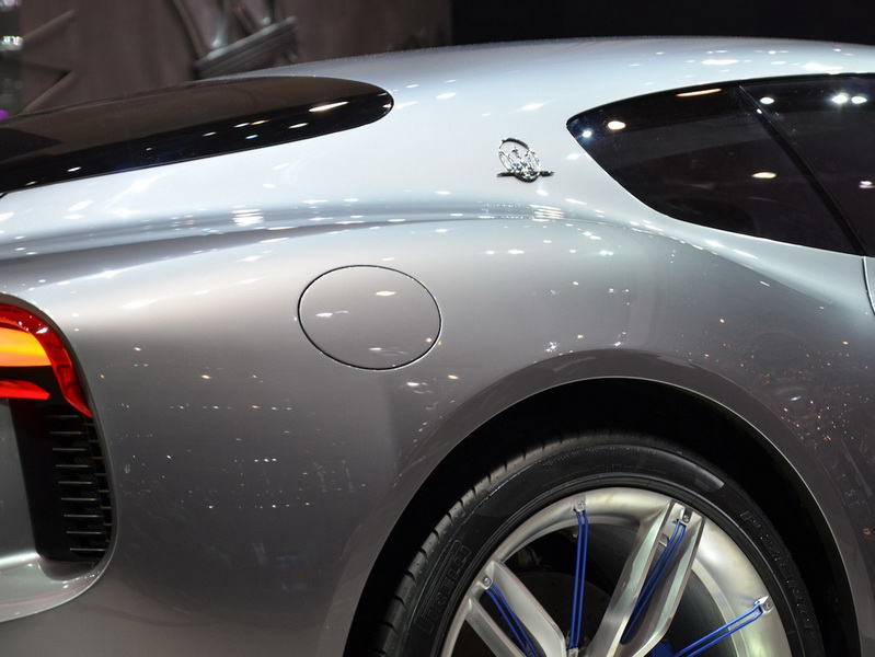 Maserati Alfieri выйдет на дороги в 2016 году - ФОТО