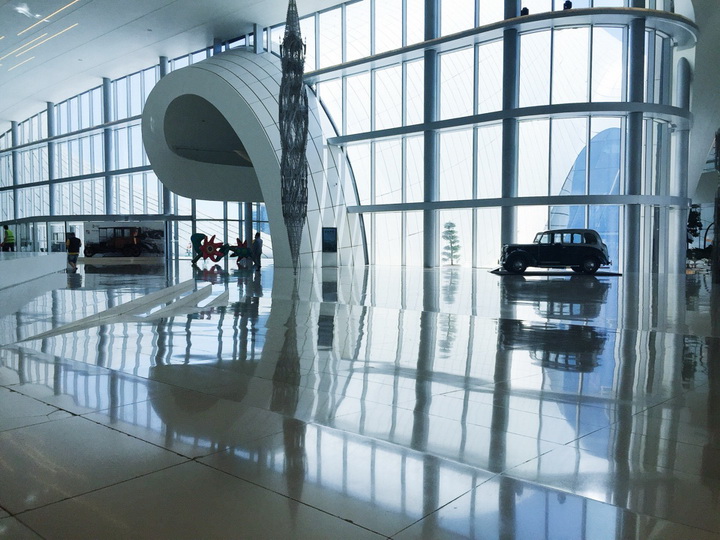 Центр Гейдара Алиева привел в восторг известного блогера - ФОТОГАЛЕРЕЯ