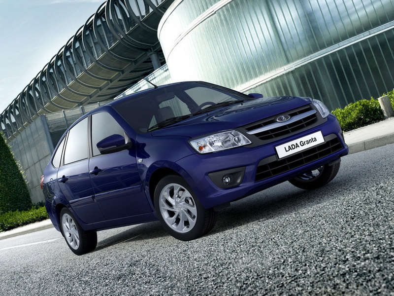 "АвтоВАЗ" опубликовал фотографии хэтчбека Lada Granta - ФОТО