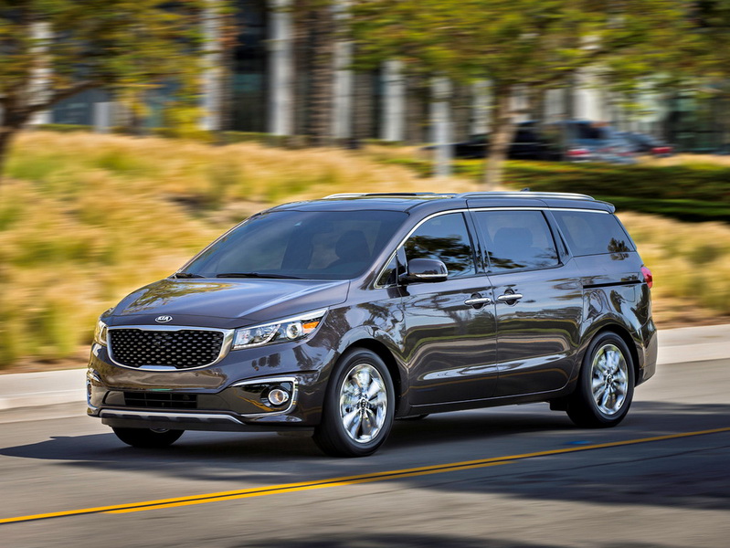 Новый минивэн Kia Sedona стал восьмиместным - ФОТО