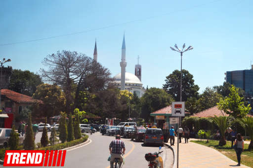 Путешествие по столице Албании - городу-побратиму Гянджи - ФОТО