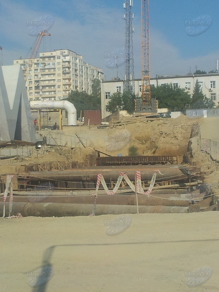 Пробурен туннель, связывающий две станции метро – ФОТО