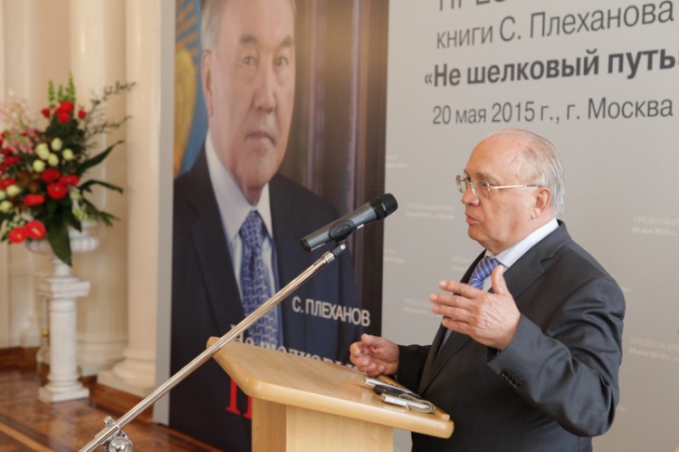 Полад Бюльбюльоглу: С возвращением великого лидера Гейдара Алиева жизнь начала налаживаться - ФОТО