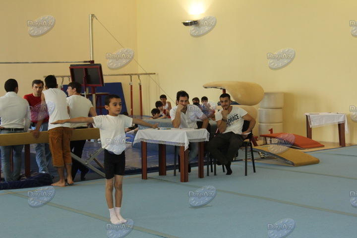 Будущие победители. Один день в Бакинской школе гимнастики - РЕПОРТАЖ - ФОТО