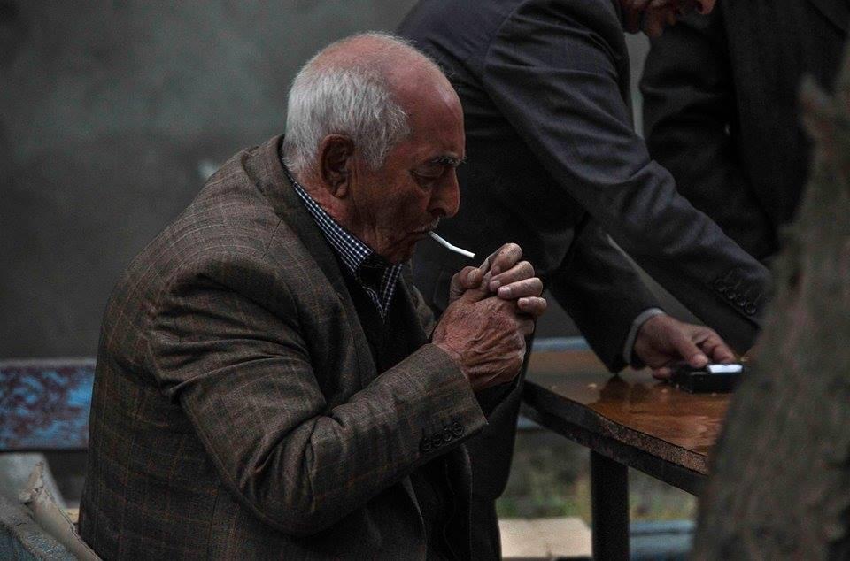 Qocaların yanından reportaj: "Qızların xoşuna gəlir, ağsaqqal..." - FOTO
