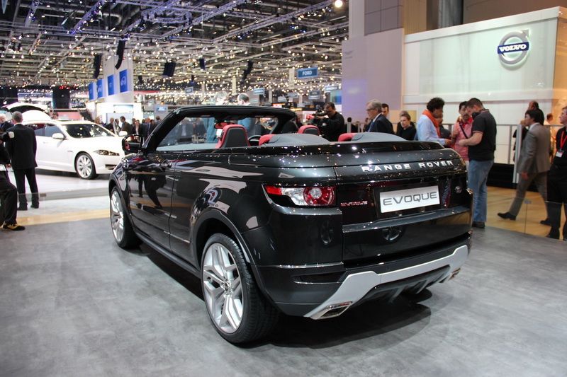 Range Rover Evoque все же сбросит крышу - ФОТО