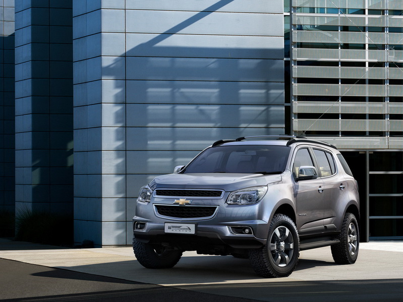 Дилеры начали принимать заказы на новый Chevrolet Trailblazer - ФОТО