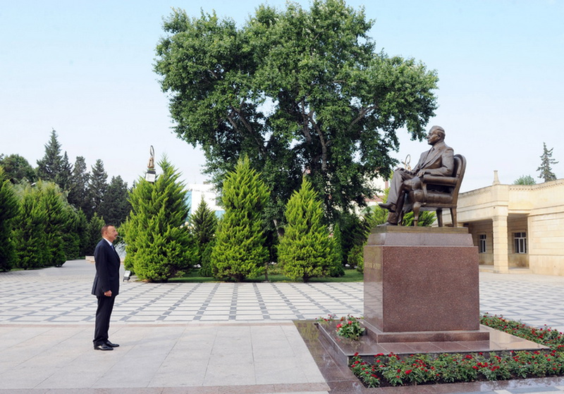 Президент Ильхам Алиев: "В Азербайджане реализуются грандиозные проекты" – ОБНОВЛЕНО - ФОТО
