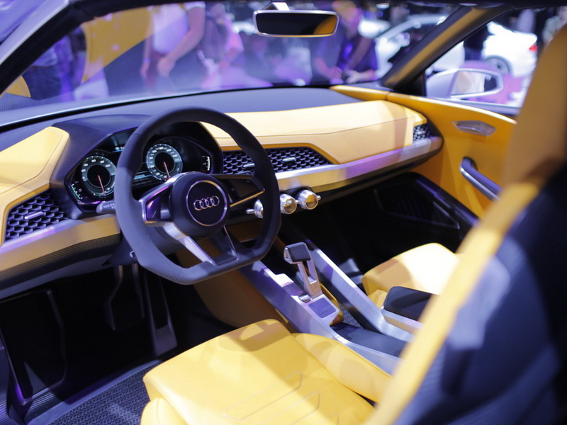 Audi готовит к производству самый большой внедорожник - ФОТО