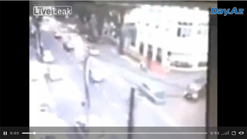 Несчастный случай на оживленной дороге - ВИДЕО