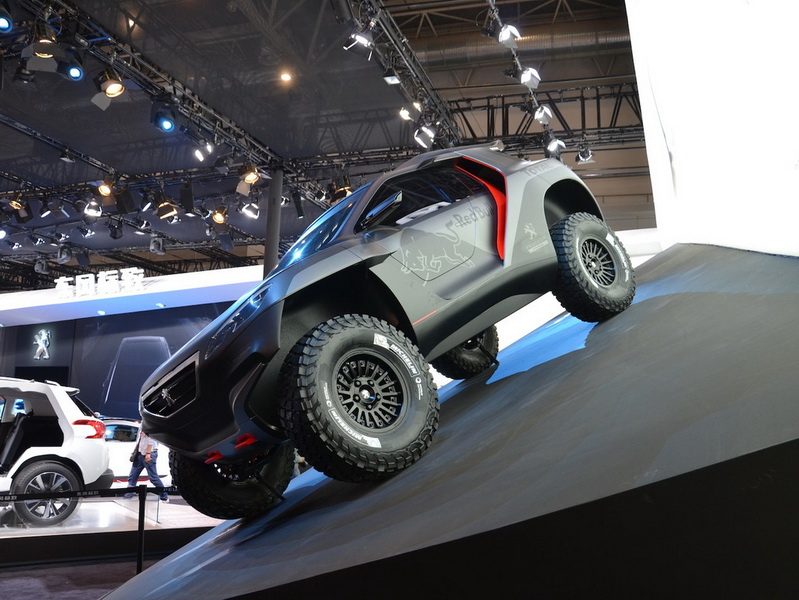Стали известны характеристики Peugeot 2008 для Дакара - ФОТО