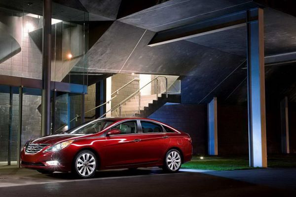 Hyundai Sonata 2013: обновления популярного седана - ФОТОСЕССИЯ